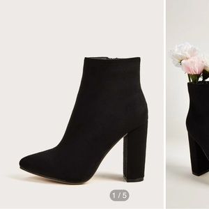 SHEIN, Size 9, Black Booties